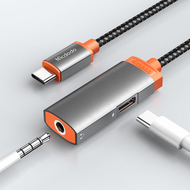 Mcdodo Aluminum Alloy 2 in 1 USB-C to USB-C+DC3.5mm Headphone AUX Audio Charging Connector Adapter for Samsung Huawei Xiaomi
