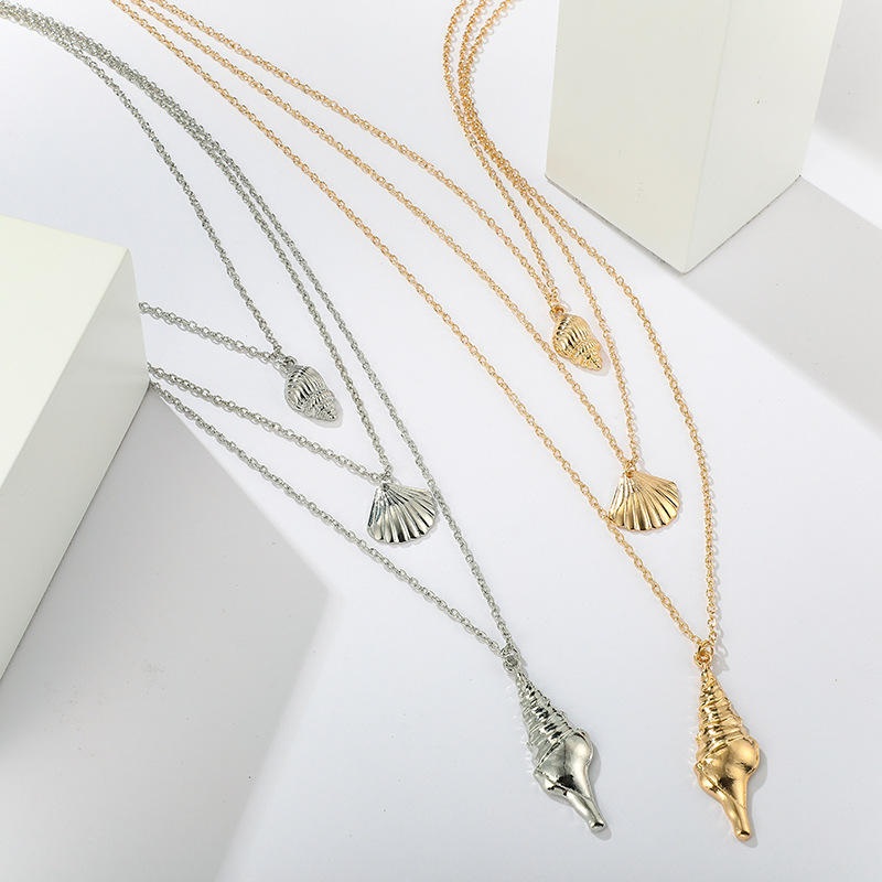 Bohemian Shell Pendant Multi-layer Necklace Conch Chain Necklace Vintage Jewelry for Women