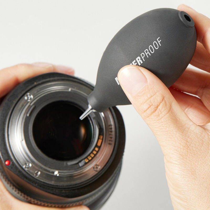 MASTERPROOF Air Blower PVC Bulb Stainless Steel Nozzle Compact Lightweight Dust Removal Camera Lenses Keyboards