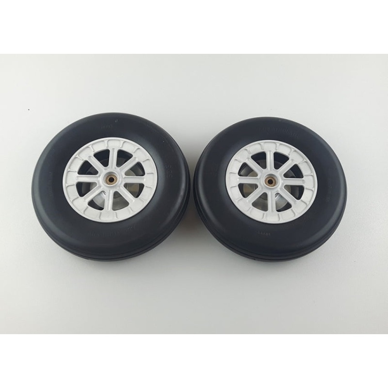 Scale Wheels 7 / 177mm Pair for Corsair F4U-1D Corsair ARF from CARF Models 790550